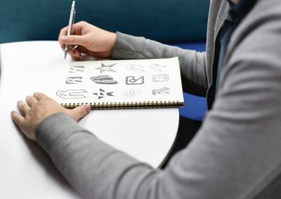 3 easy ways to make a logo (if you’re not a graphic designer)